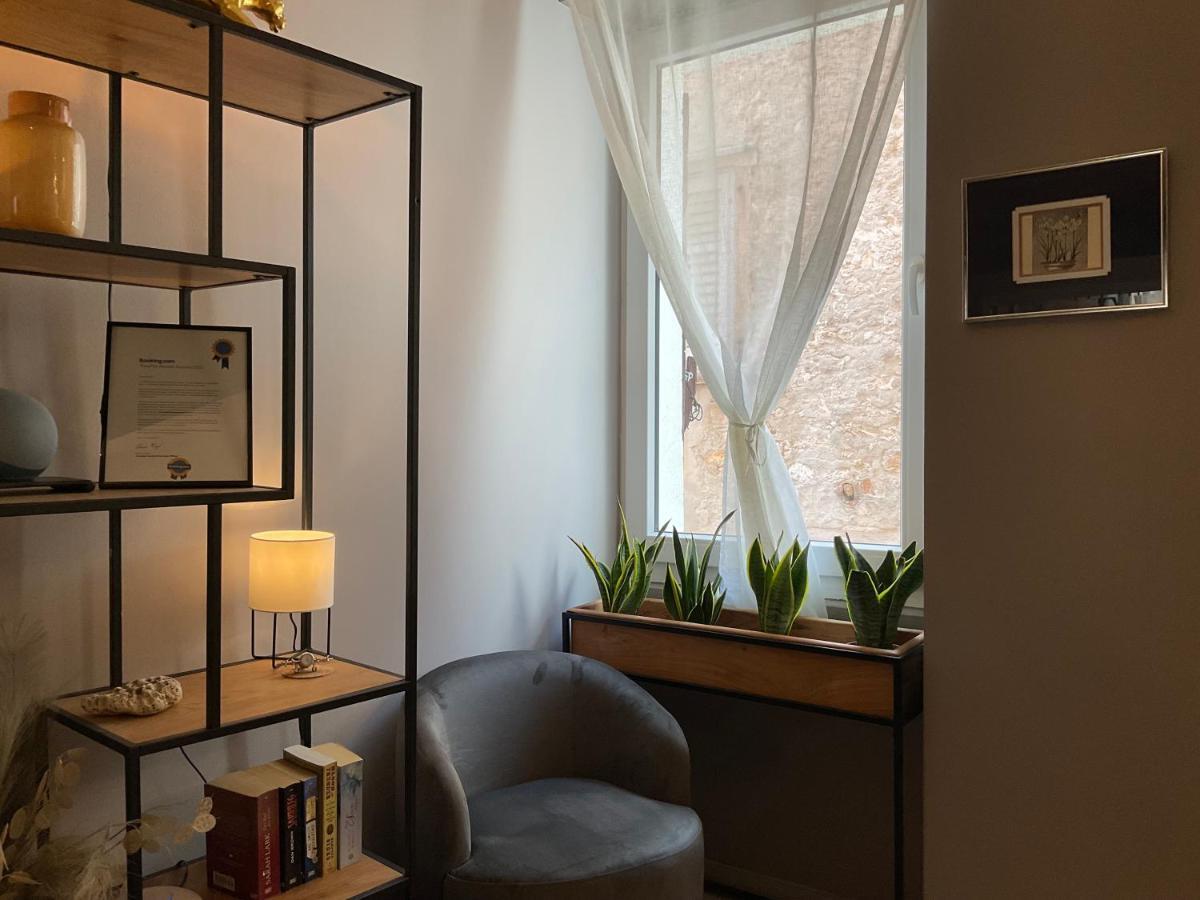 Bella Campagna - Luxury Two Bedroom Apartment روفينج المظهر الخارجي الصورة